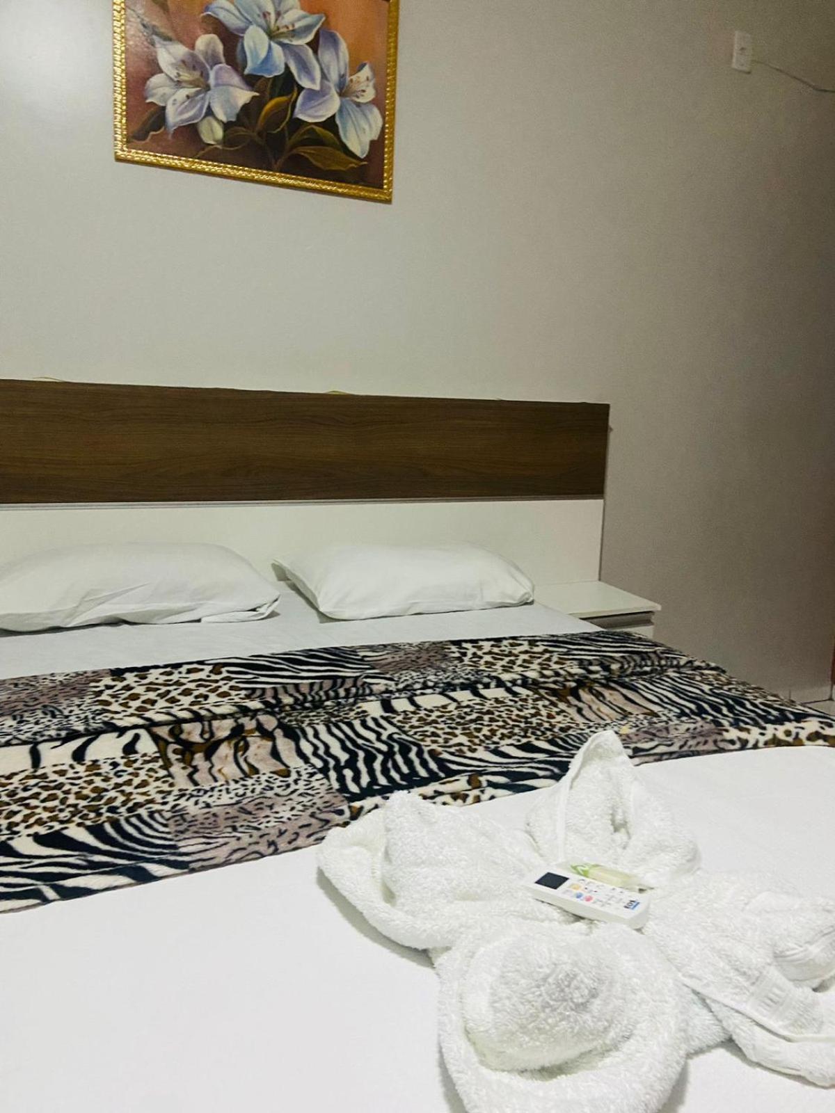 Hotel Brasilia Park Novo Gama Buitenkant foto