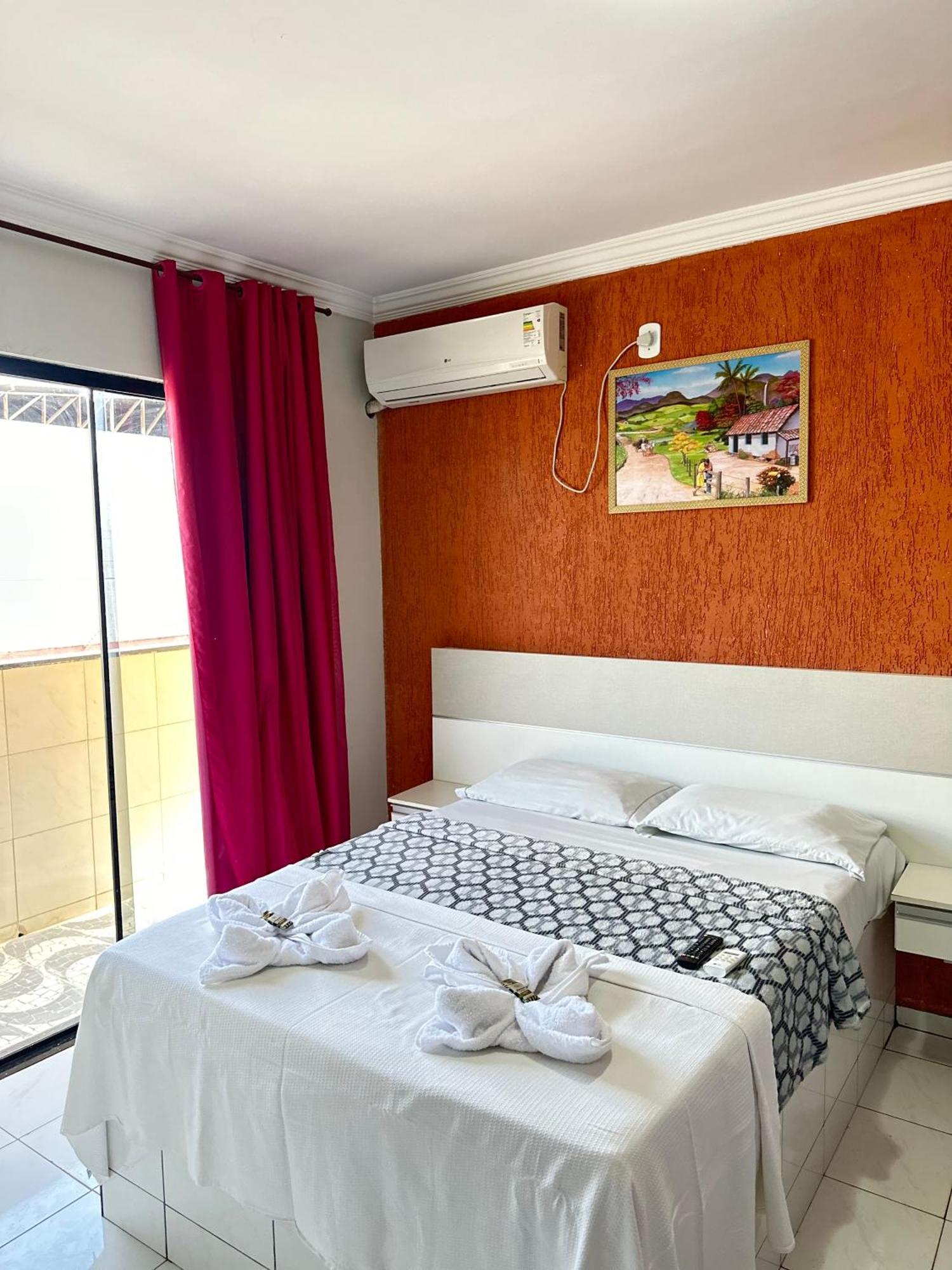 Hotel Brasilia Park Novo Gama Buitenkant foto