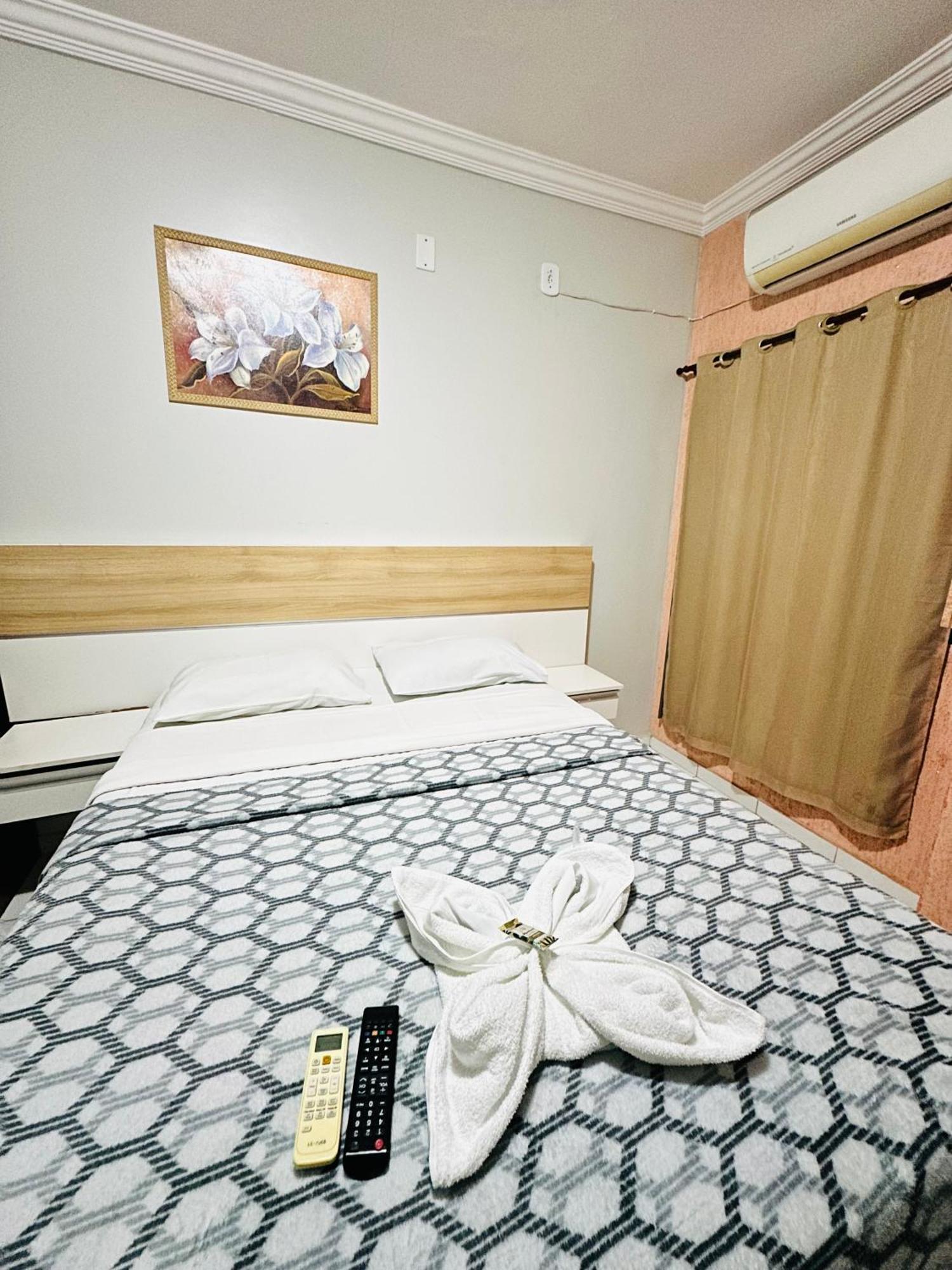 Hotel Brasilia Park Novo Gama Buitenkant foto